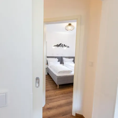 Haus Sunnawind Dreh Апартаменты Гармиш-Партенкирхен