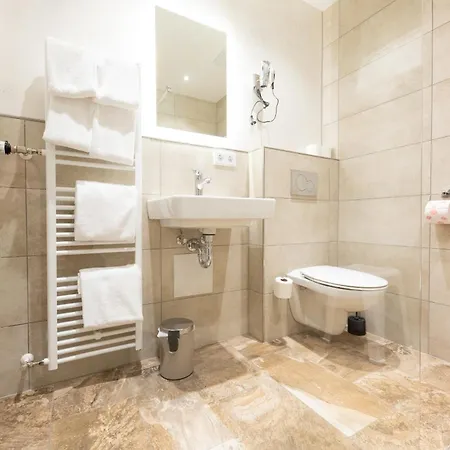 Haus Sunnawind Dreh Гармиш-Партенкирхен